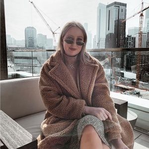 Long oversized Teddy coat